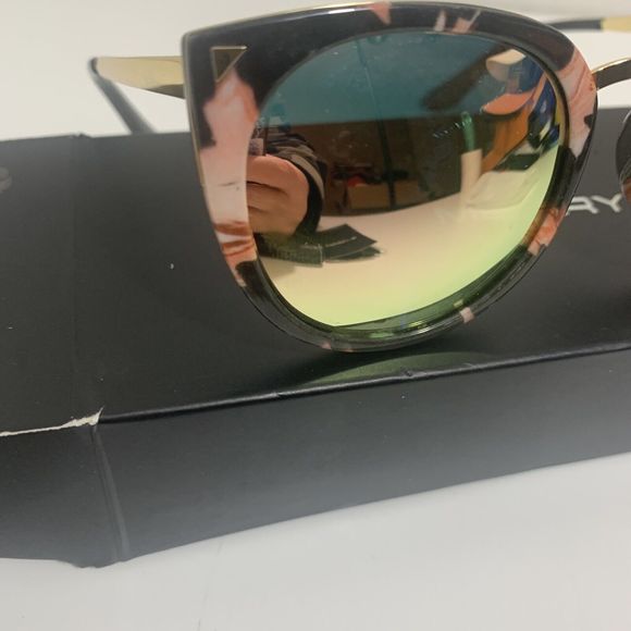 **NEW IN BOX**MERRY'S Unisex Polarized Sunglasses Flower - Picture 4 of 8